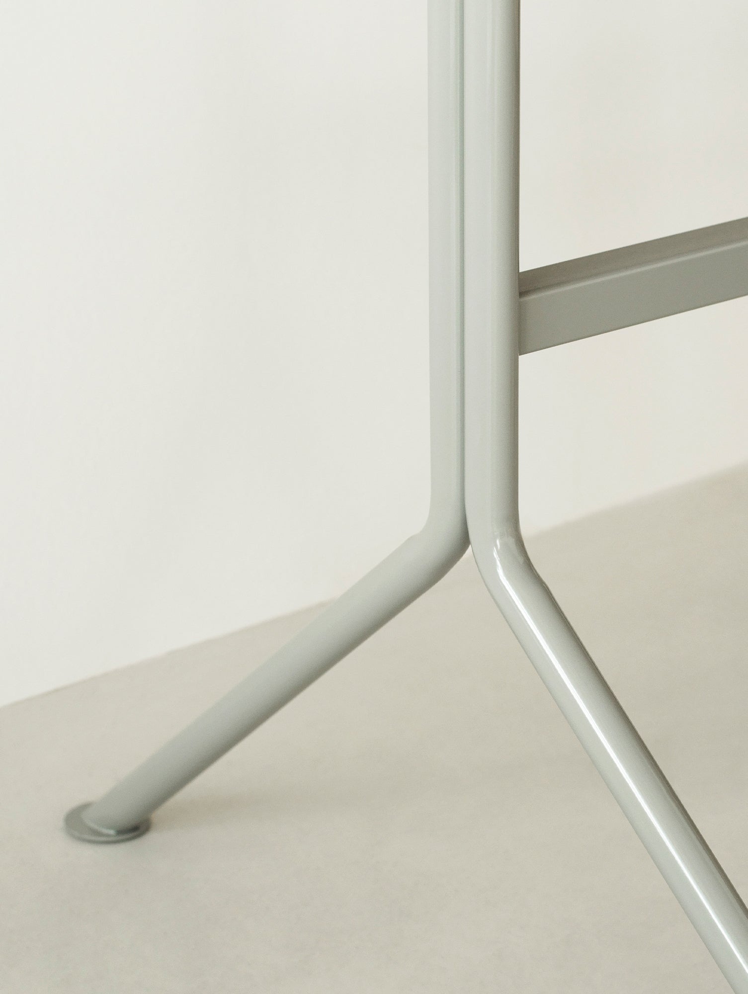 Kip Desk by Normann Copenhagen