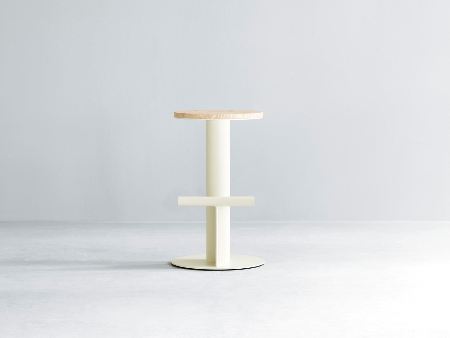 Pole Bar Stool by Normann Copenhagen - H65 / Sand