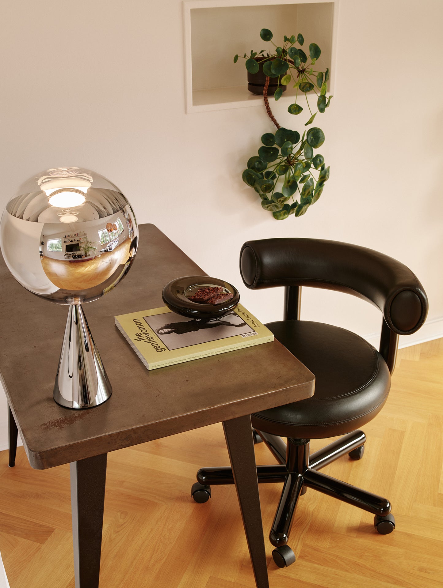 Fat Work Office Chair by Tom Dixon - Camo Leather Black