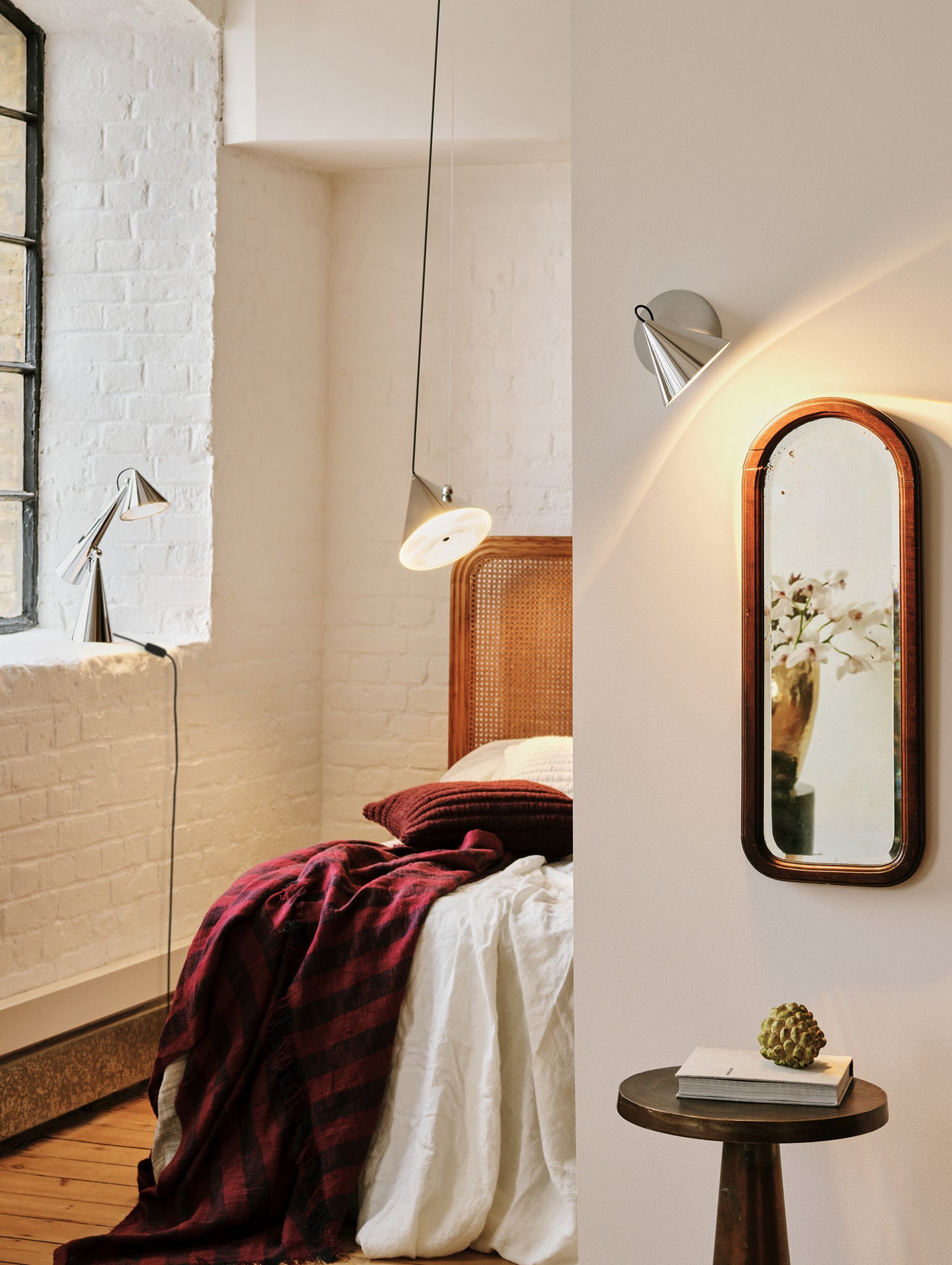 Pose LED Surface Light by Tom Dixon - Silver