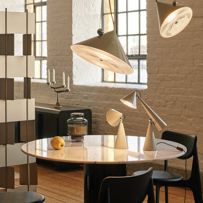 Pose Task Light by Tom Dixon - Putty