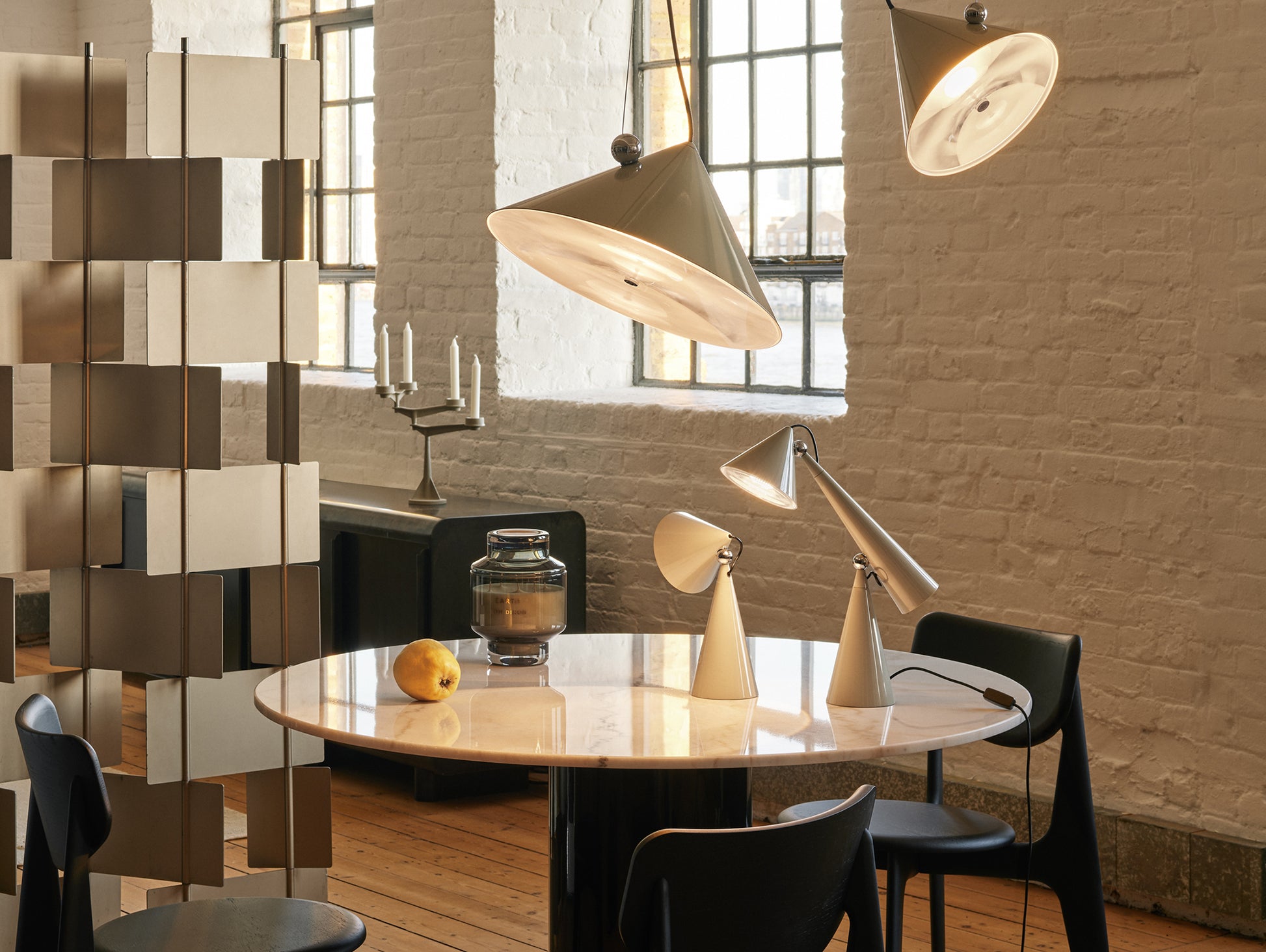 Pose Task Light by Tom Dixon - Putty