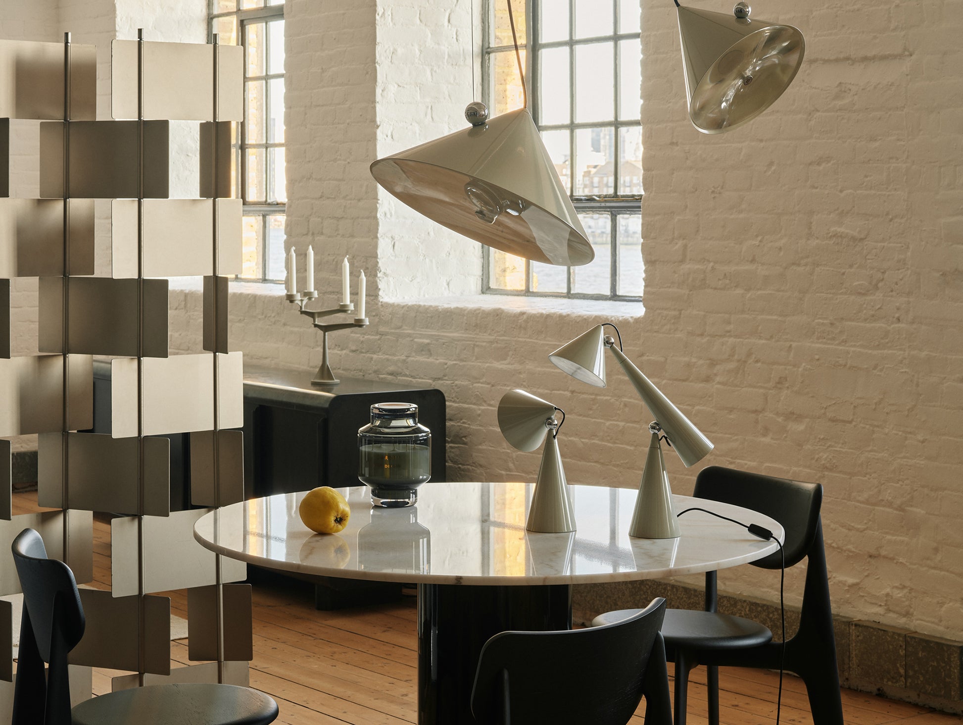 Pose Task Light by Tom Dixon - Putty