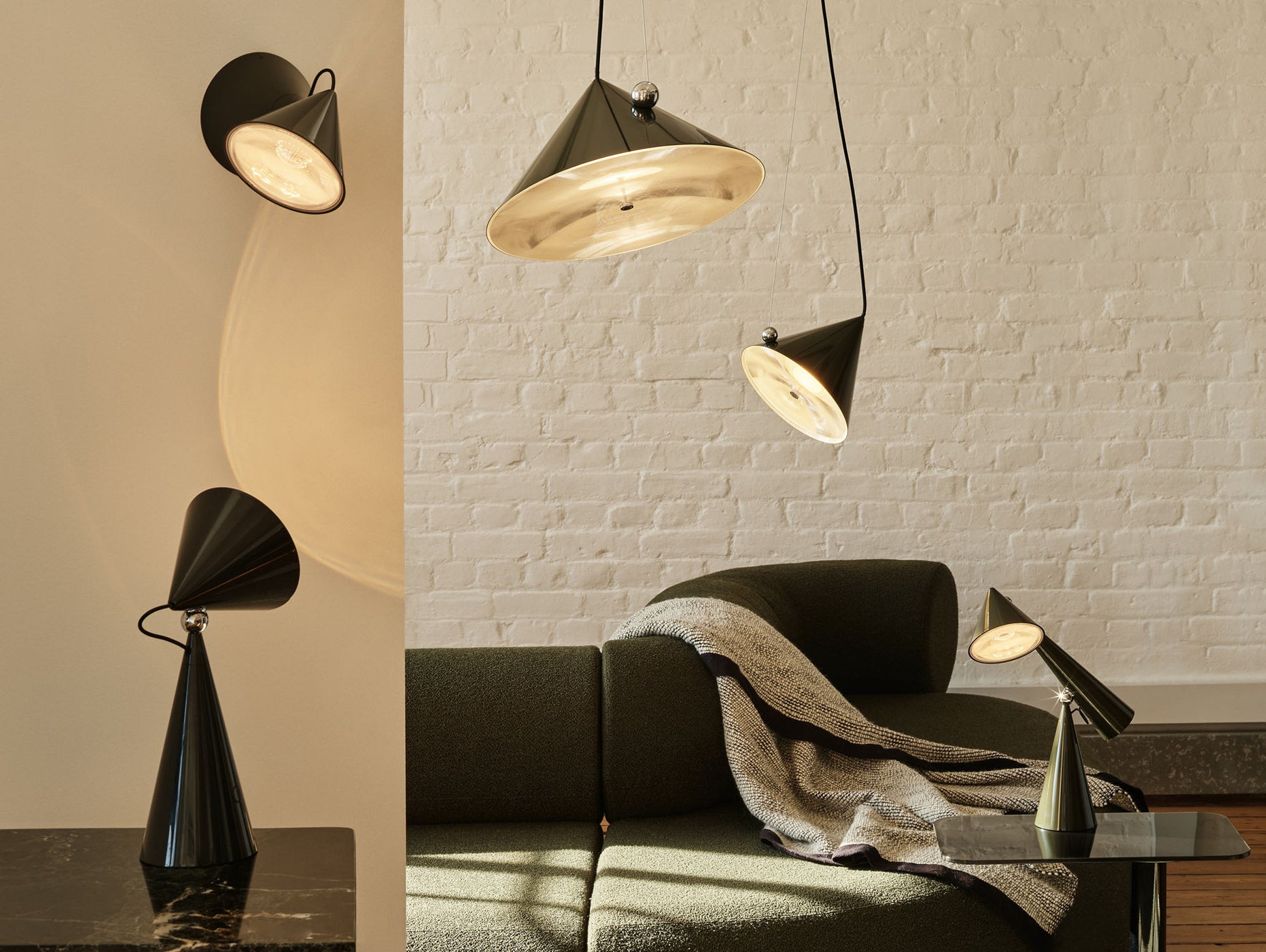 Pose LED Surface Light by Tom Dixon - Kelp