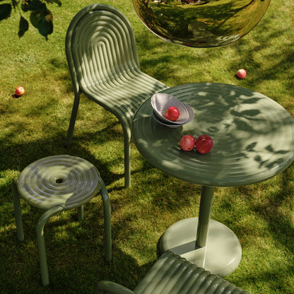 Groove Round Table by Tom Dixon - Moss