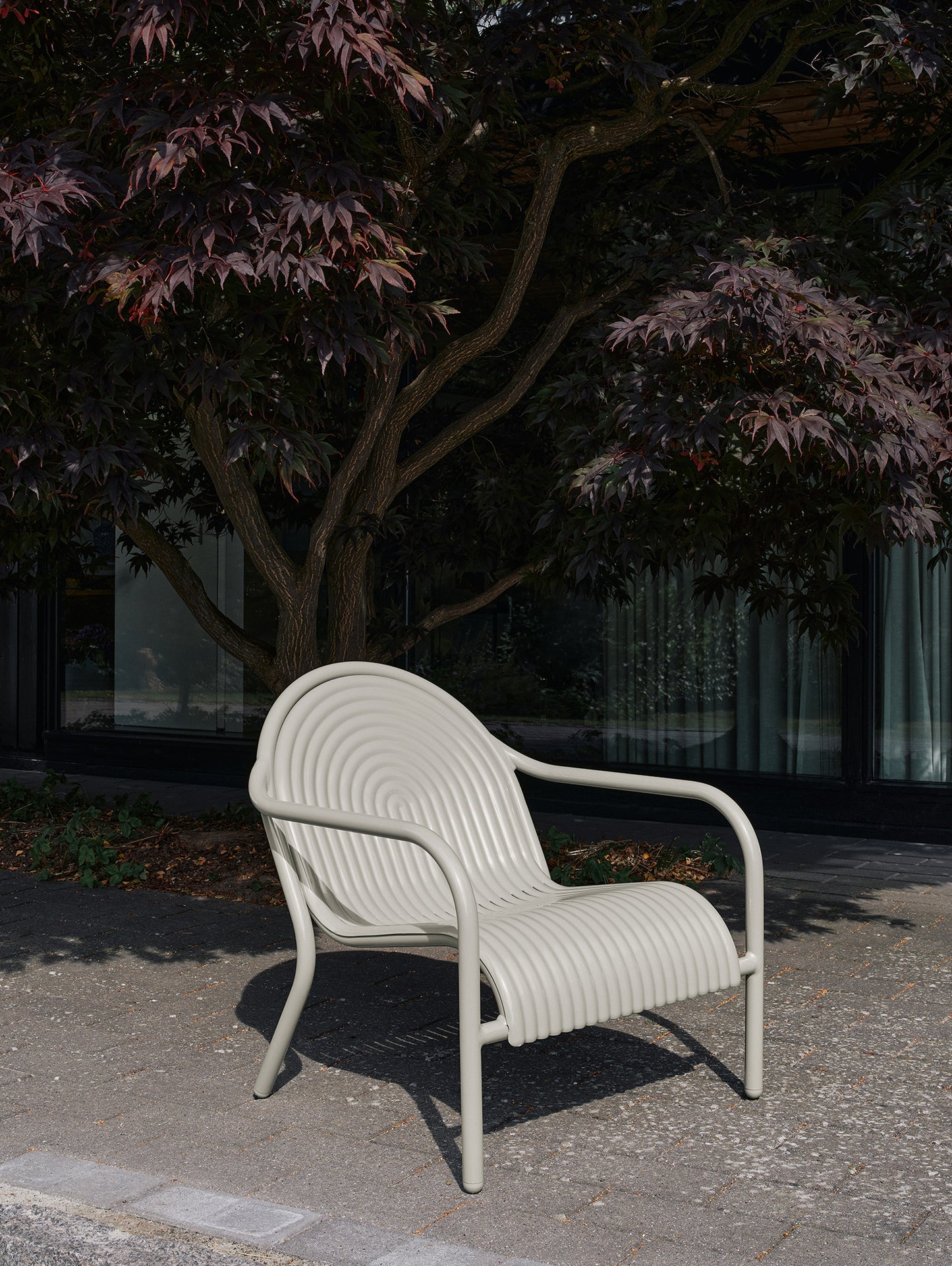 Groove Lounge Chair