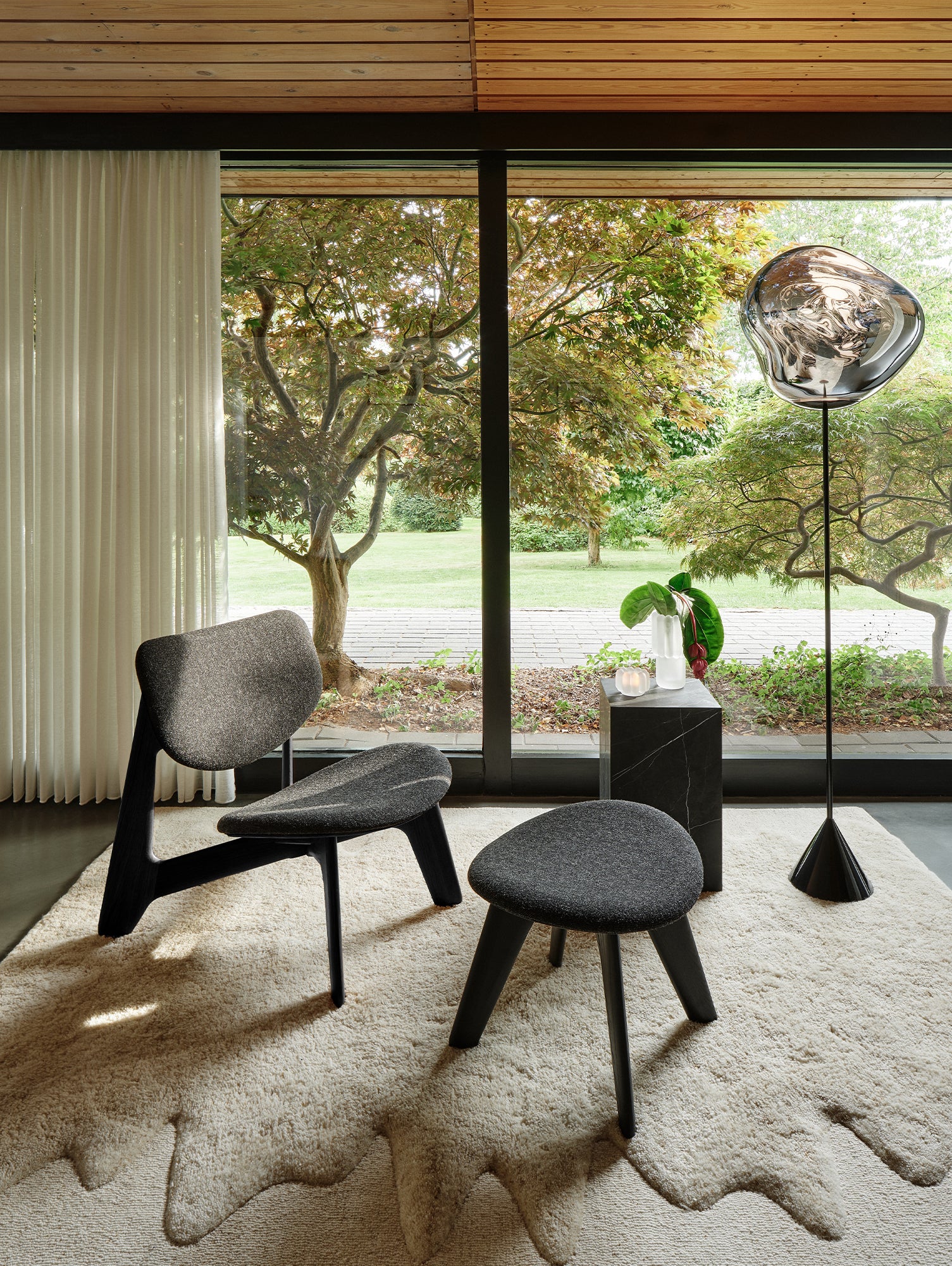 Slab Lounge Chair by Tom Dixon - Black Oak / Hallingdal 65 180