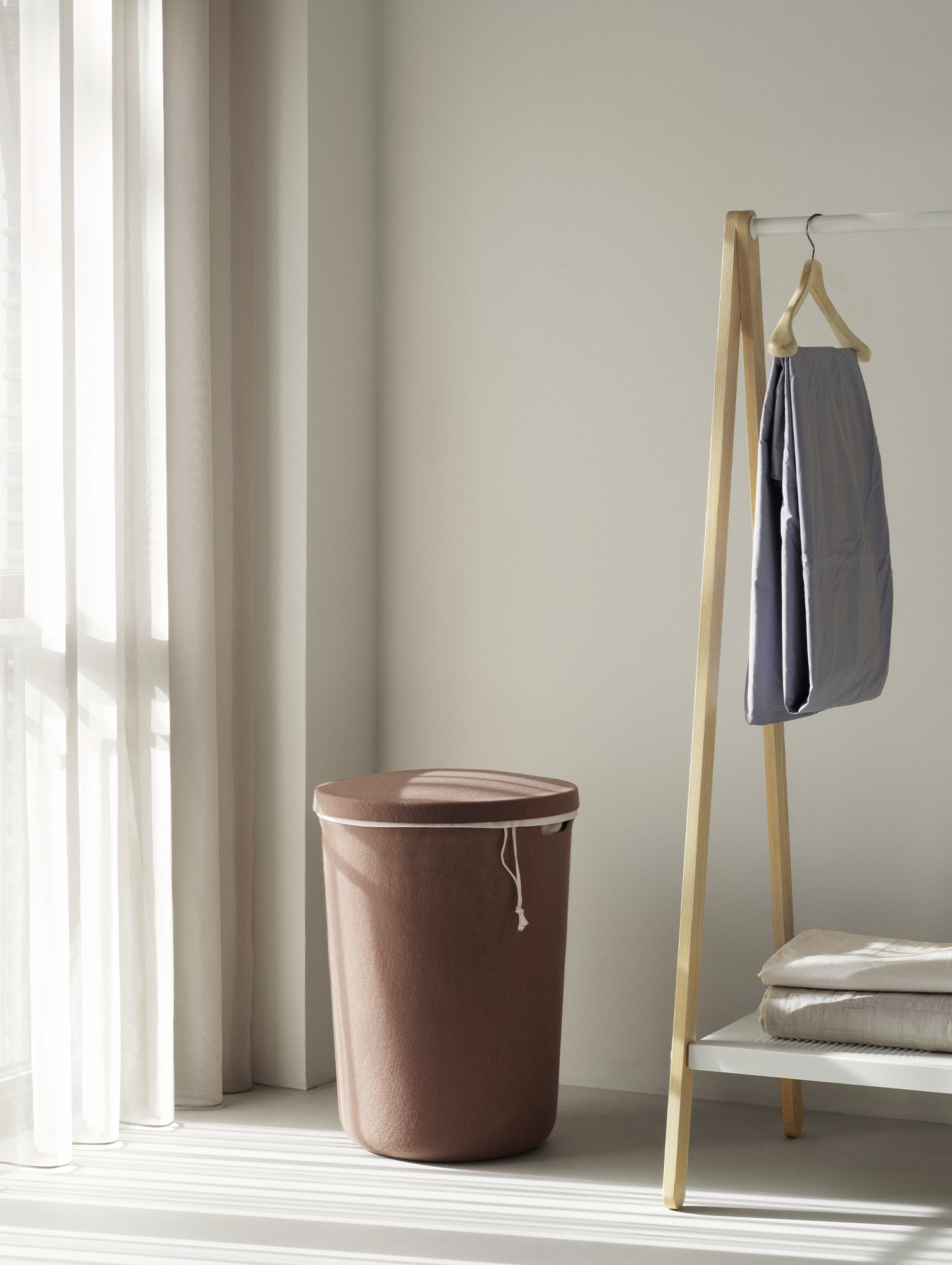 Hide Laundry Basket by Normann Copenhagen - Brown