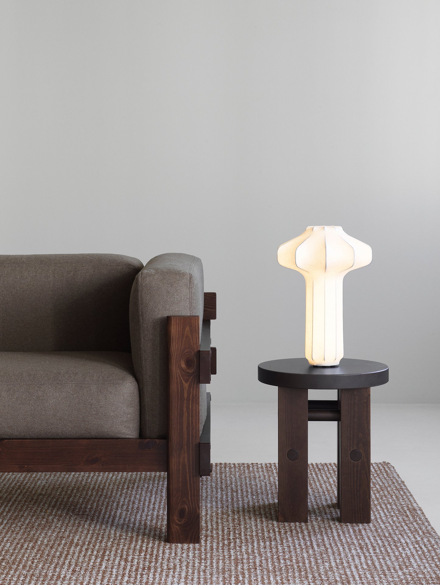 Phantom Table Lamp
