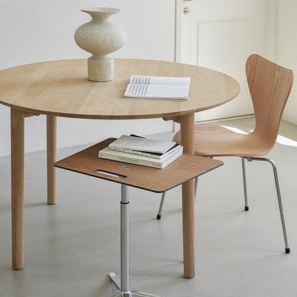 Hven Dining Table by Fritz Hansen - D110cm