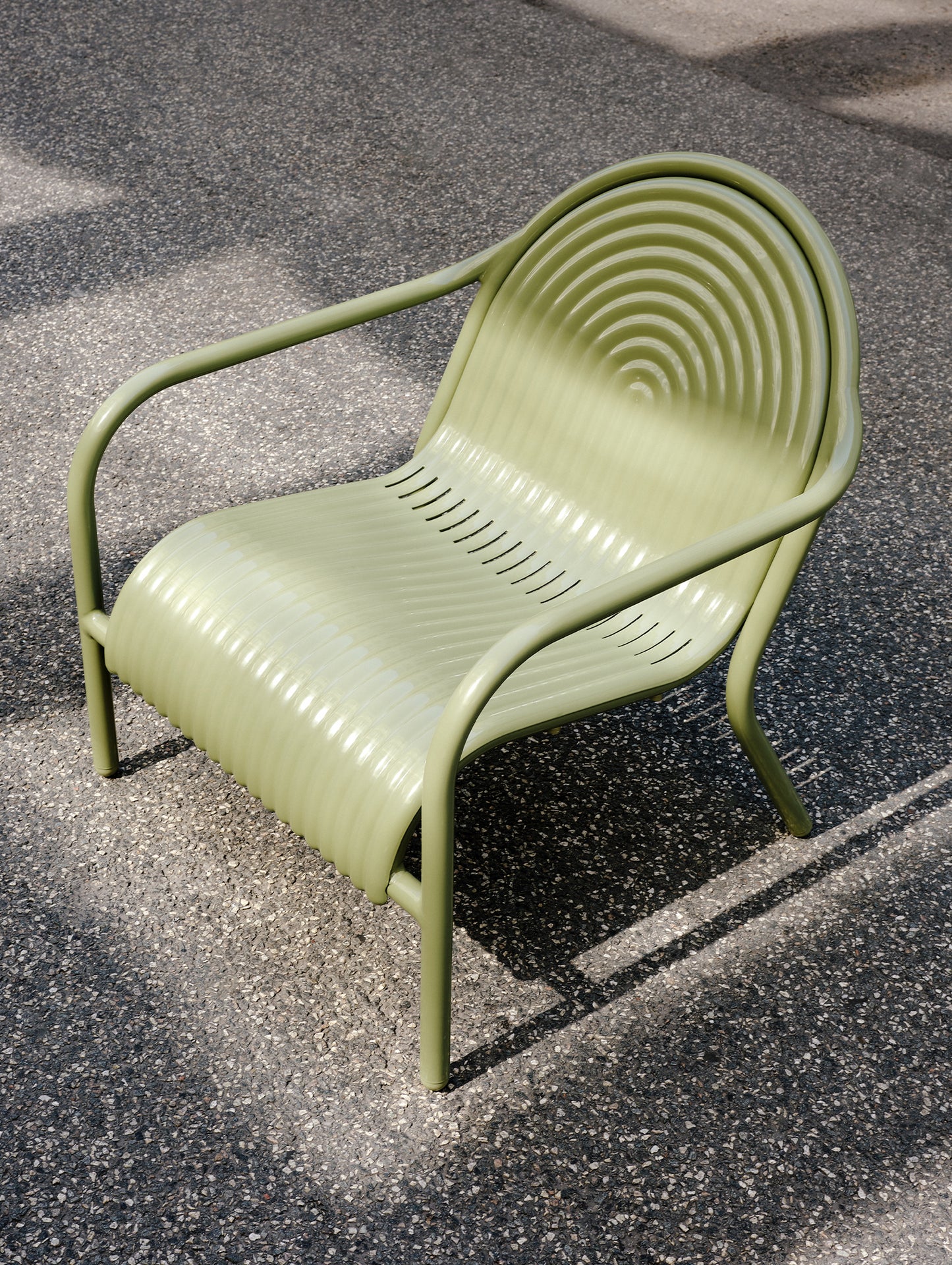 Groove Lounge Chair