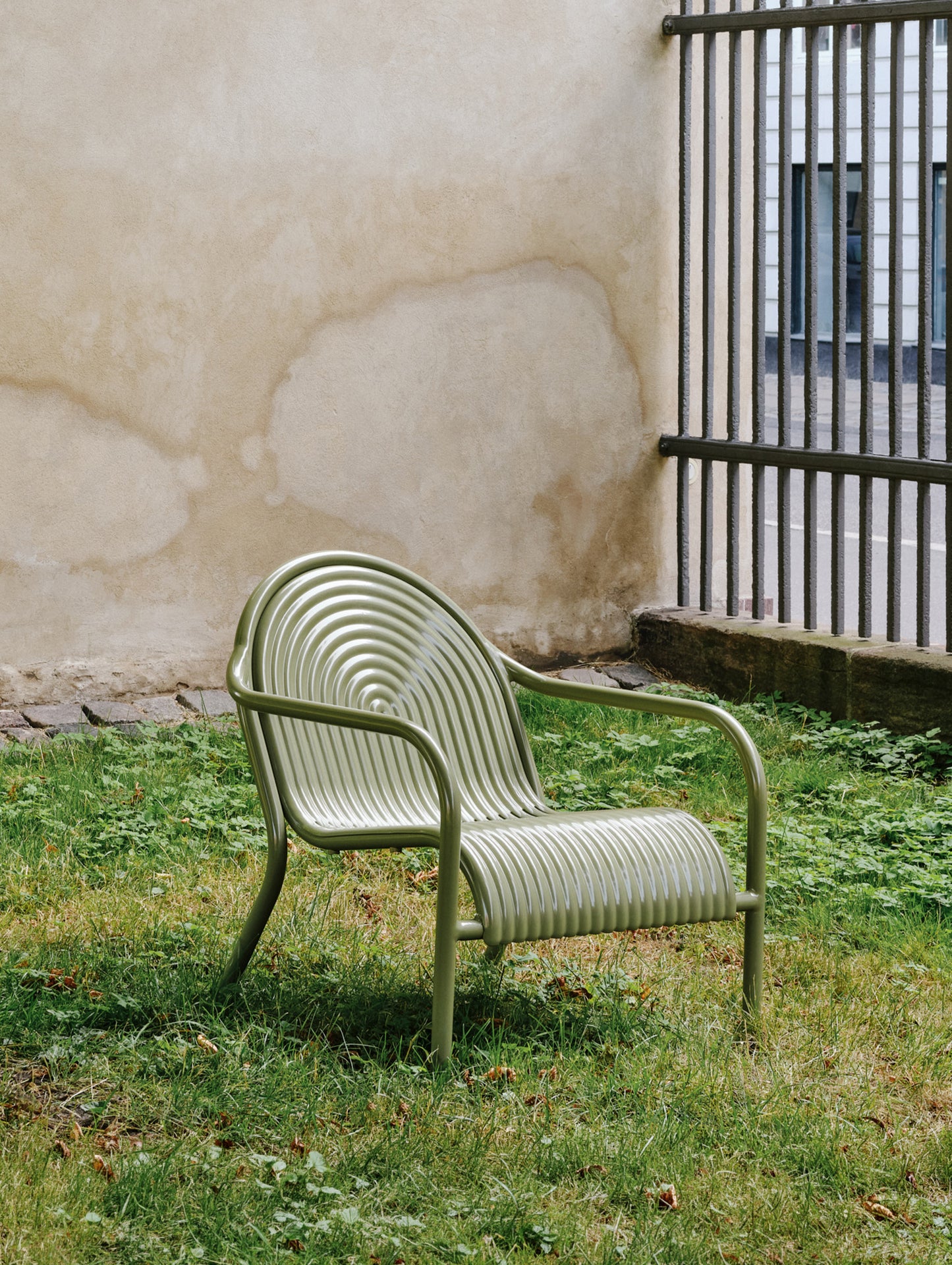 Groove Lounge Chair