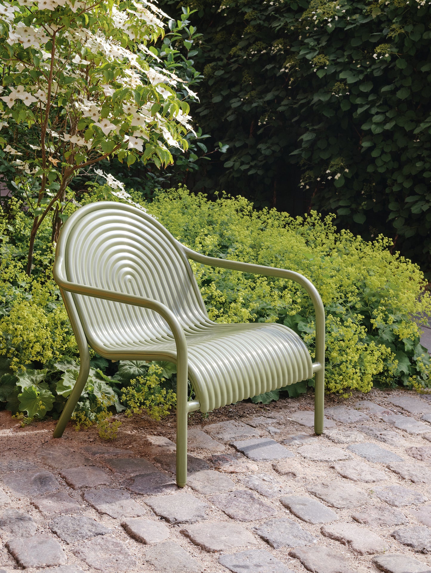 Groove Lounge Chair