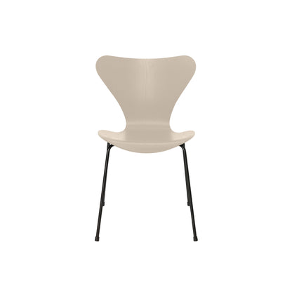 Series 7™ 3107 Dining Chair by Fritz Hansen - Light Beige Coloured Ash Veneer Shell / Black Steel