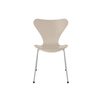 Series 7™ 3107 Dining Chair by Fritz Hansen - Light Beige Lacquered Veneer Shell / Nine Grey Steel