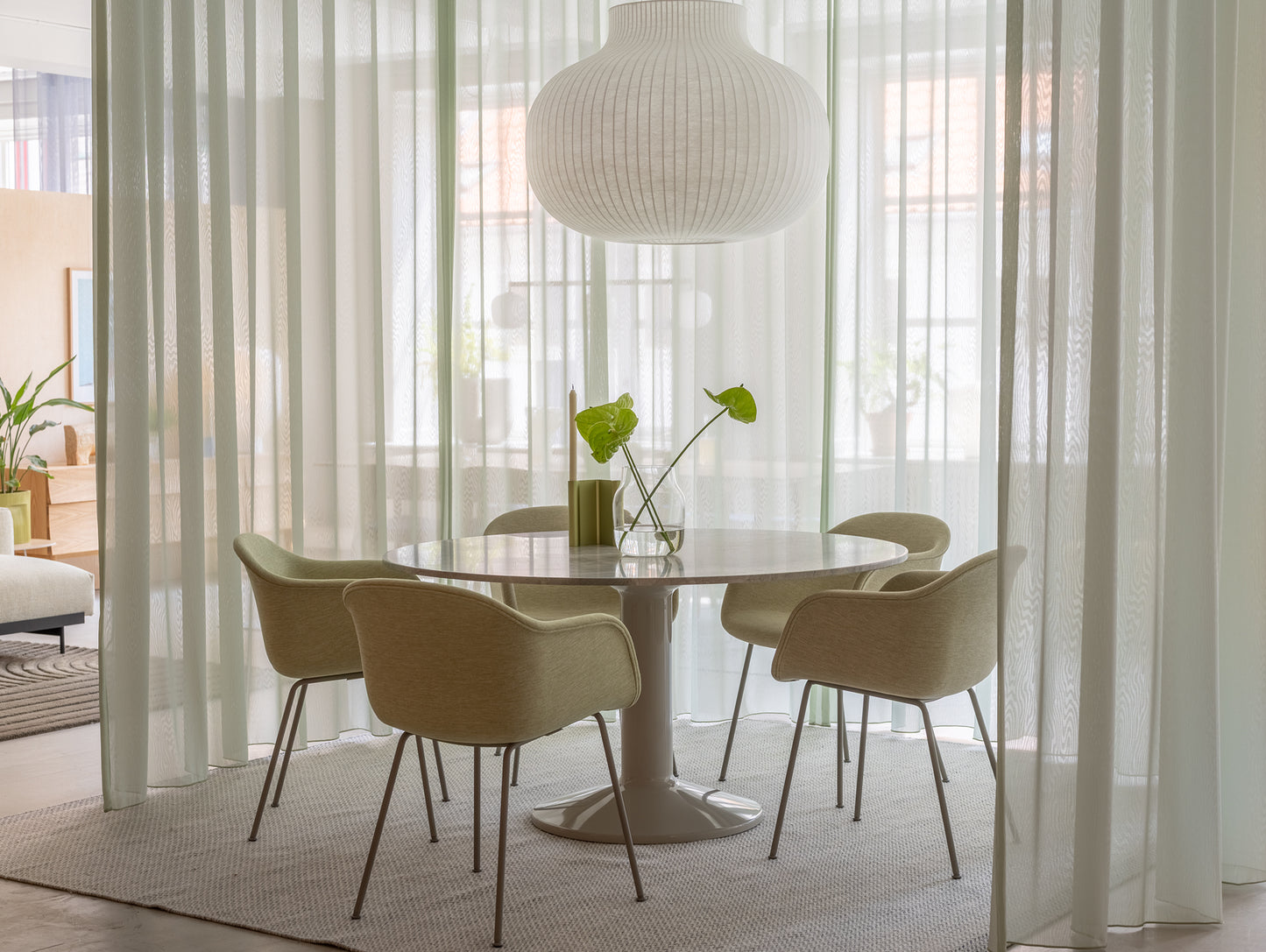 Midst Table Marble by Muuto - Grey Marble Tabletop / Grey Steel Base