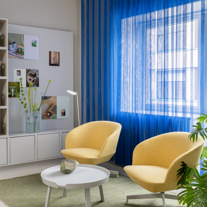 Oslo Lounge Chair with Swivel Base by Muuto