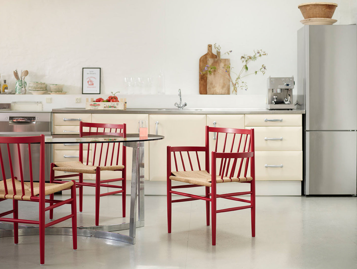 J80 Chair by FDB Mobler - Ruby Red Painted Beech