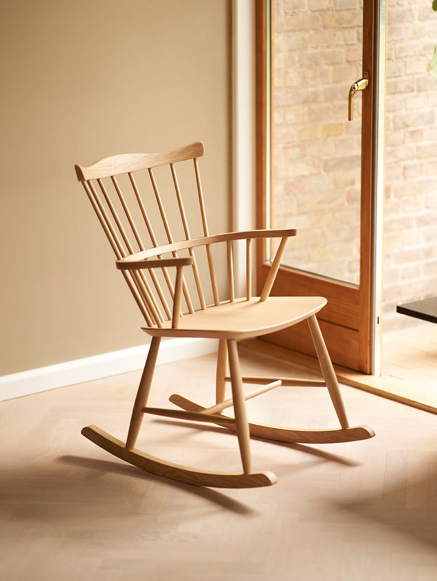 Wwell Rocking J52G Rocking Chair by FDB Mobler – Really Well Made