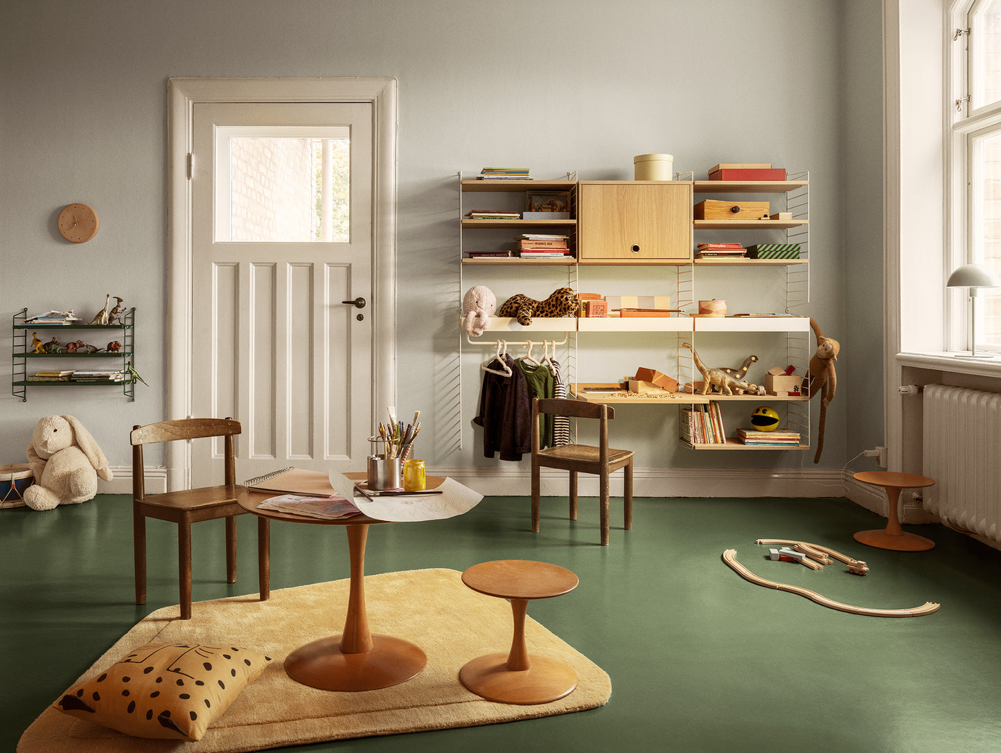 String Metal Shelves by String - Beige