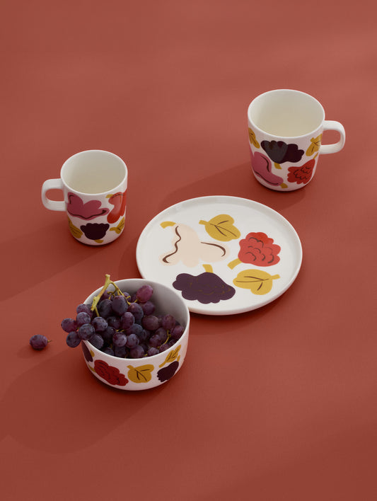 Oiva Kukasta Kukkaan Plate 20 cm by Marimekko