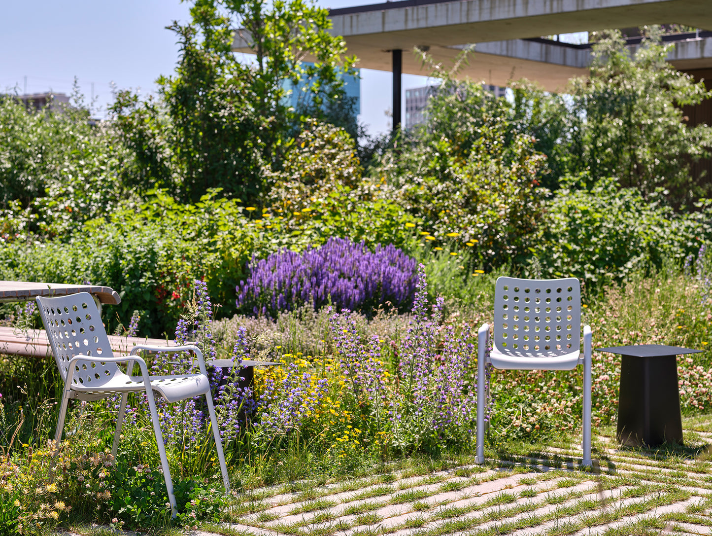 Outdoor Metal Side Table by Vitra 