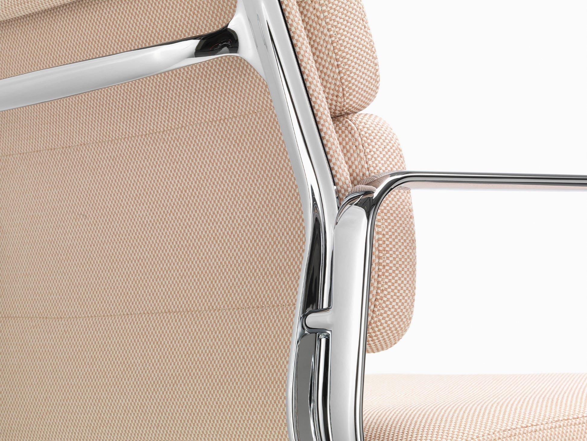 Soft Pad Conference Chair EA 208 by Vitra - Chromed Aluminium / Laser RE Nude Cream (F40)