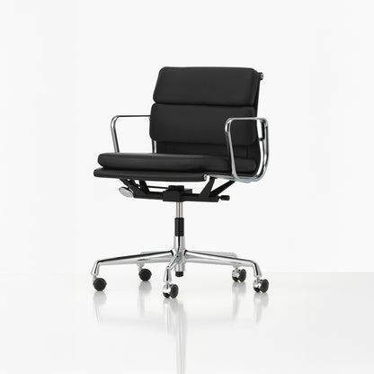 Soft Pad Work Chair EA 217 by Vitra - Chromed Aluminium / Seat: Nero Leather / Back: Plano Nero (L20)