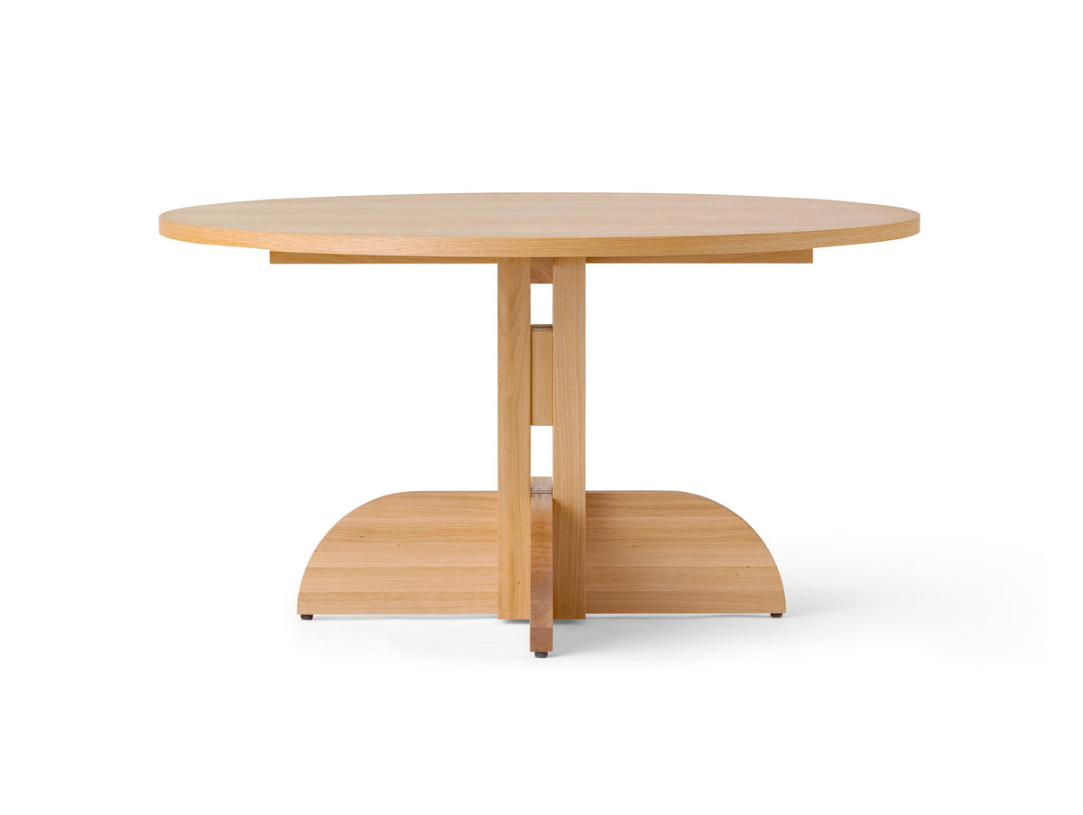 Puffin Round Dining Table (Solid Oak)