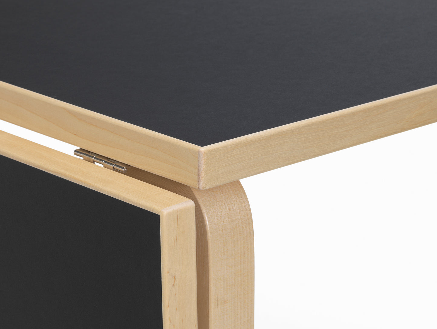 Aalto Table Foldable