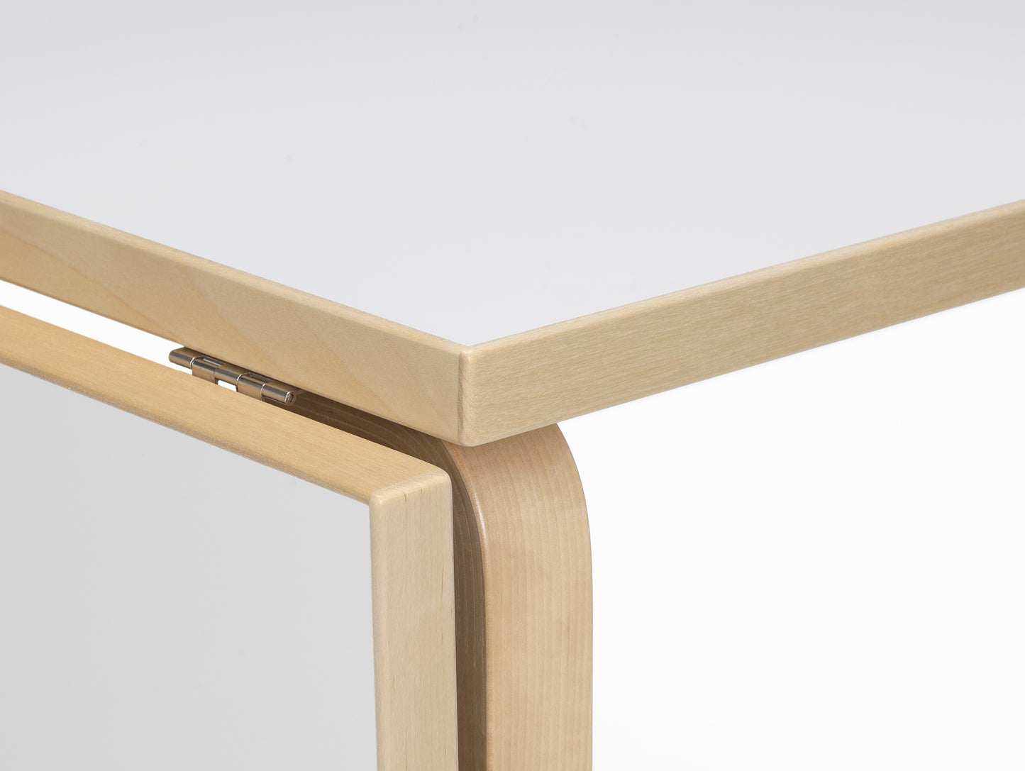 Aalto Table Foldable