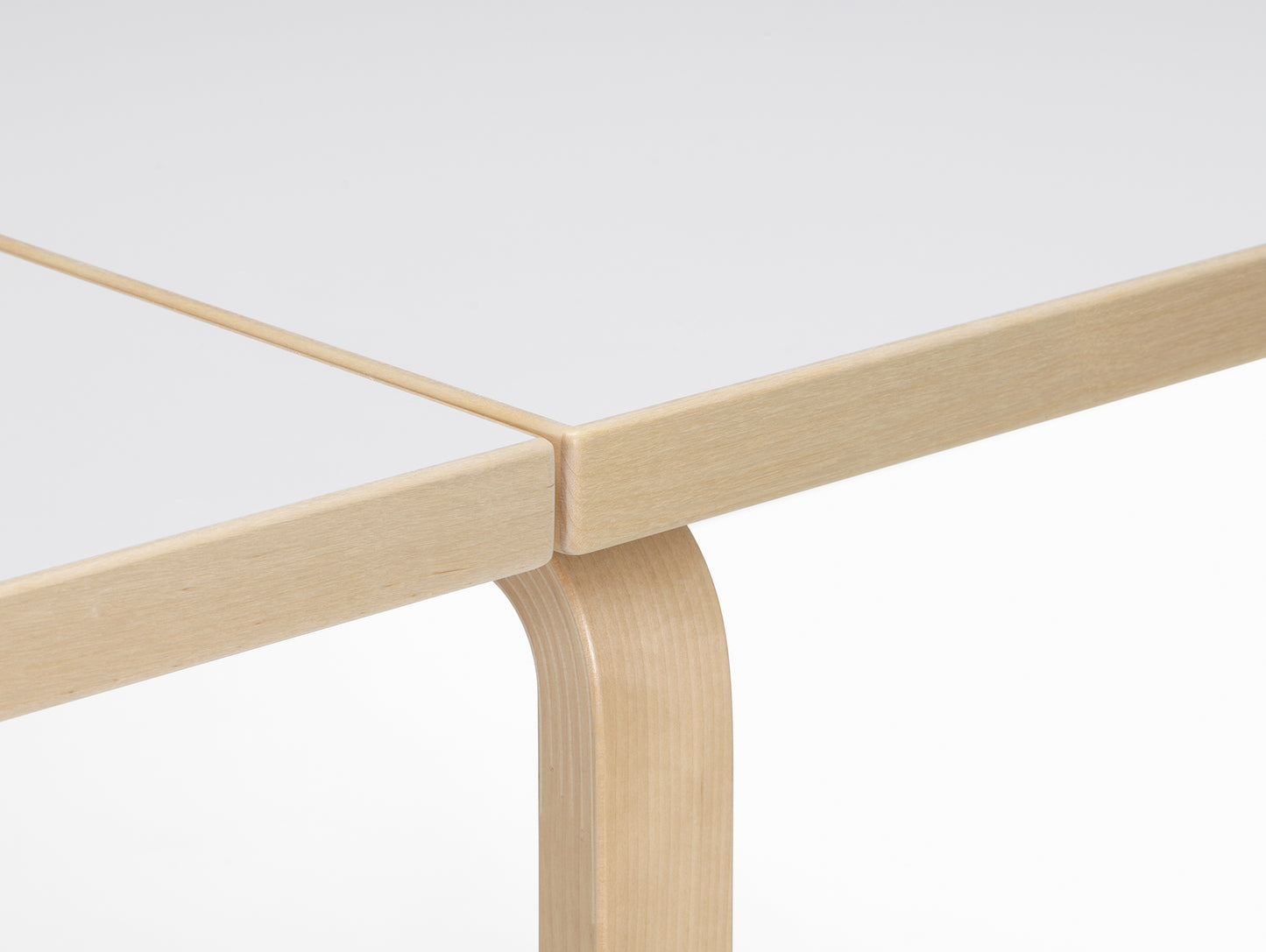 Aalto Table Foldable