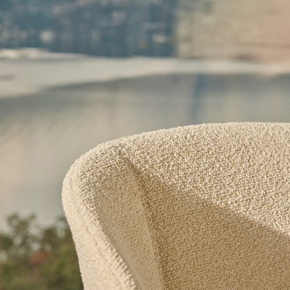 Mikado Mikado Armchair by Vitra - Natural Oak / Nubia 01 Ivory Pearl (F100)