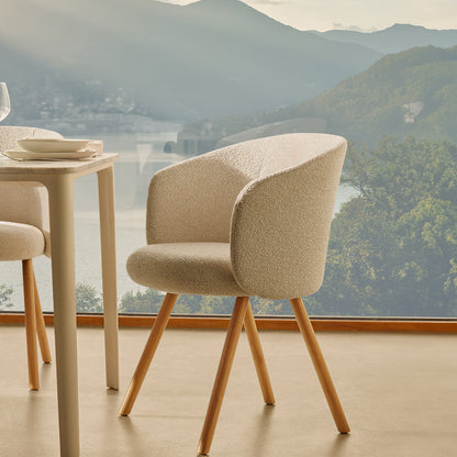 Mikado Mikado Armchair by Vitra - Natural Oak / Nubia 01 Ivory Pearl (F100)