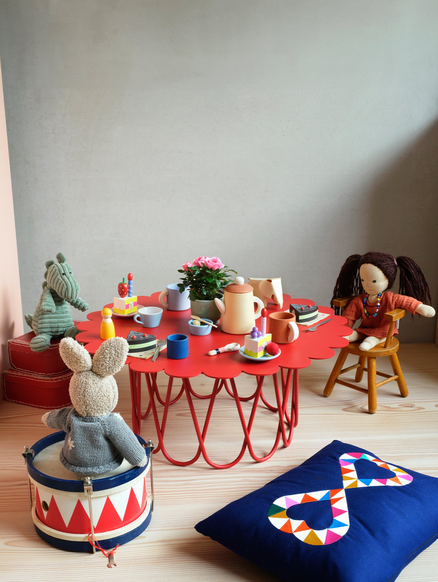 Flower Table by Vitra - Small / Red Powder-Coated Steel