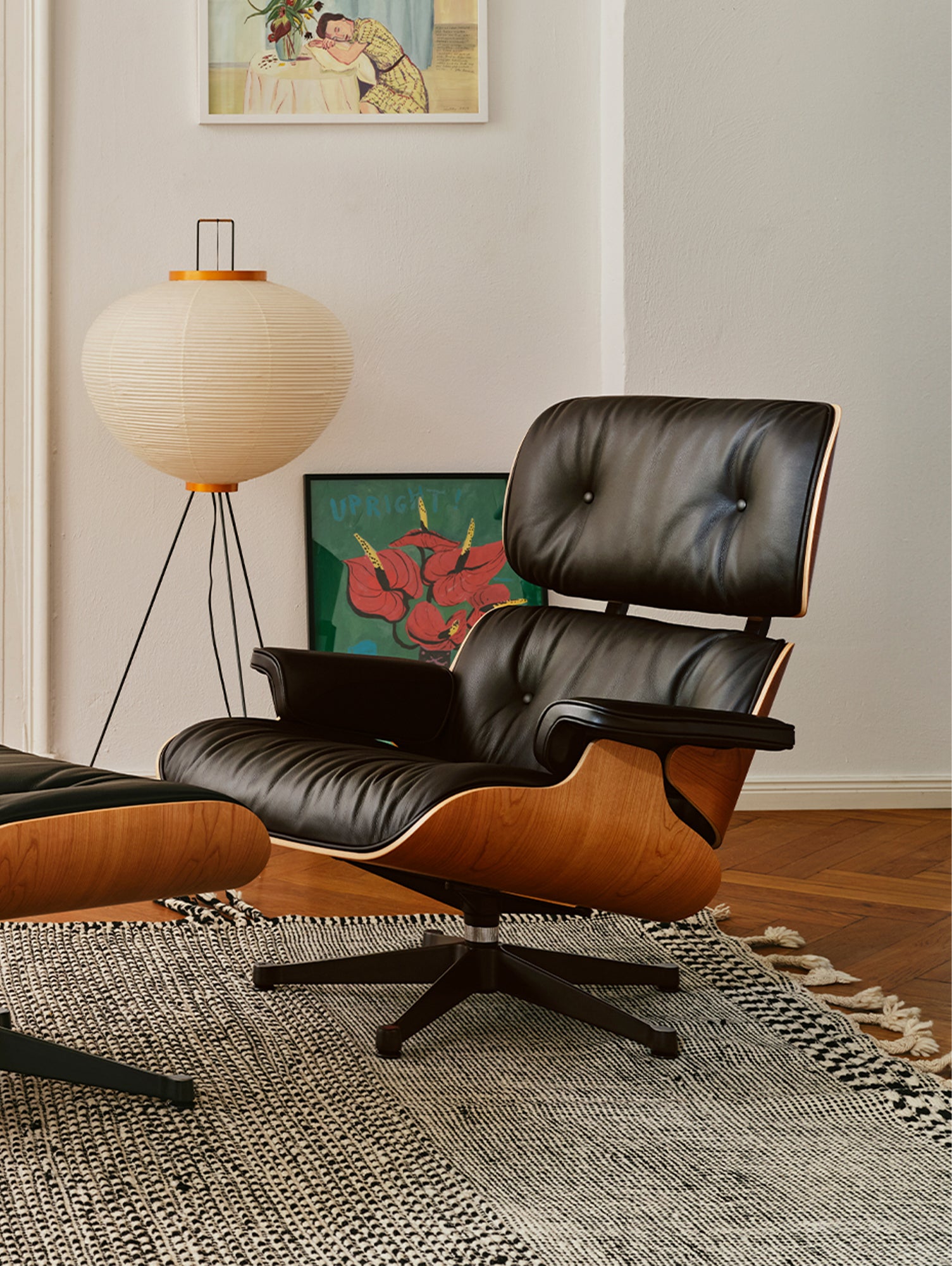 Eames Lounge Chair by Vitra - American Cherry / Leather Premium F66 Nero