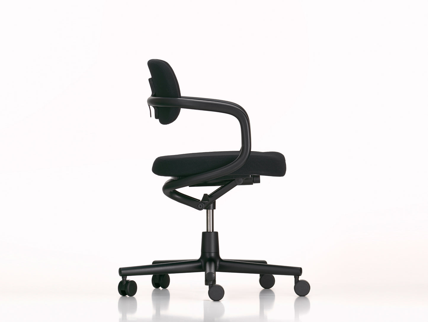 Allstar Office Chair by Vitra - Hopsak 66 Nero Seat / Hopsak 66 Nero Backrest (F60)