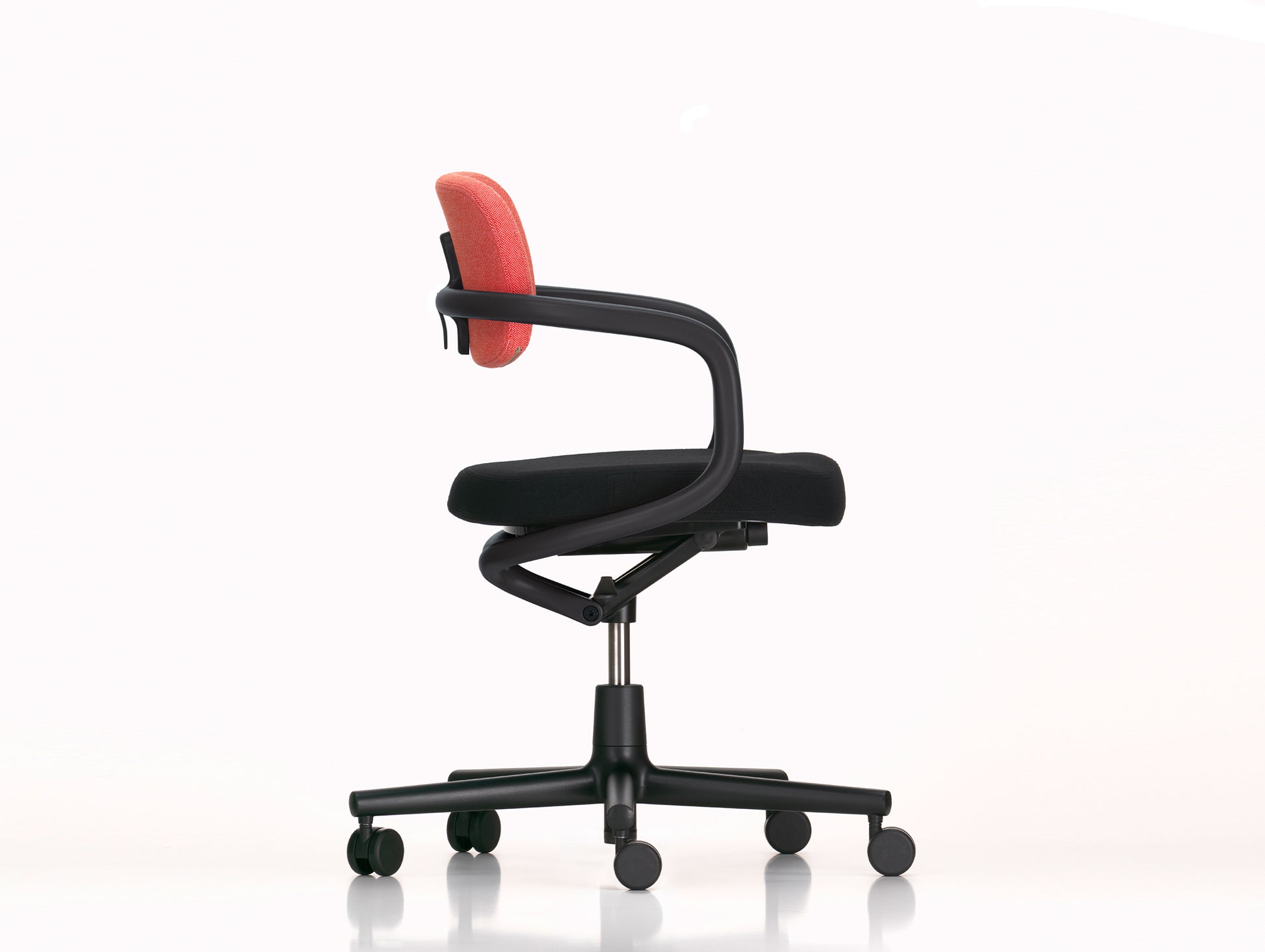 Allstar Office Chair by Vitra - Hopsak 66 Nero Seat / Hopsak 68 Pink Poppy Red Backrest (F60)