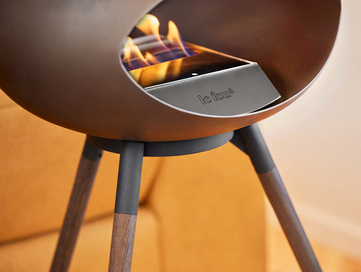 Ground High Fireplace by Le Feu - Mocca Dome / Black Bowl / Smoked Oak Base