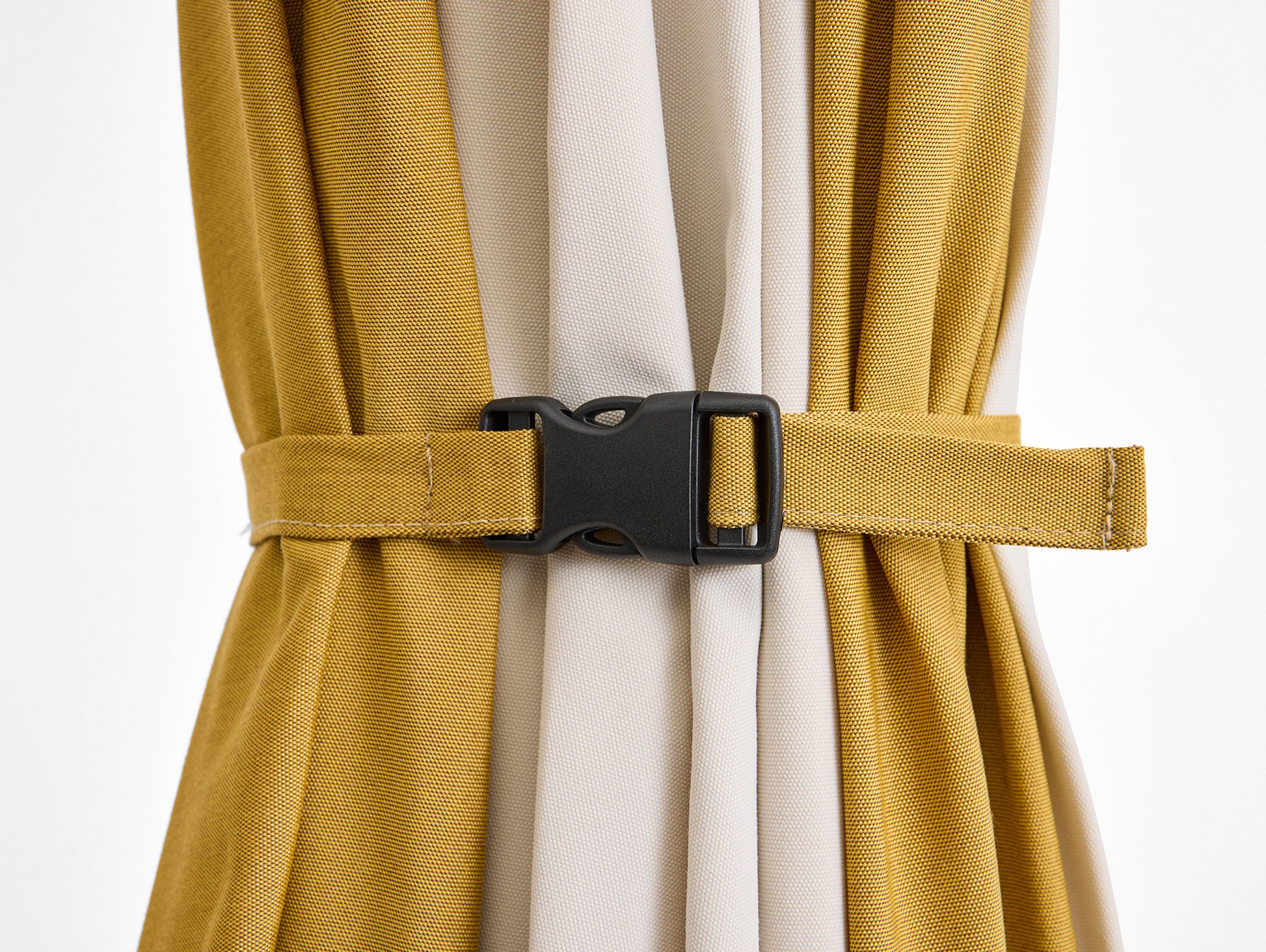 Terrazza Parasol by HAY - Hexagon / Off White and Ochre