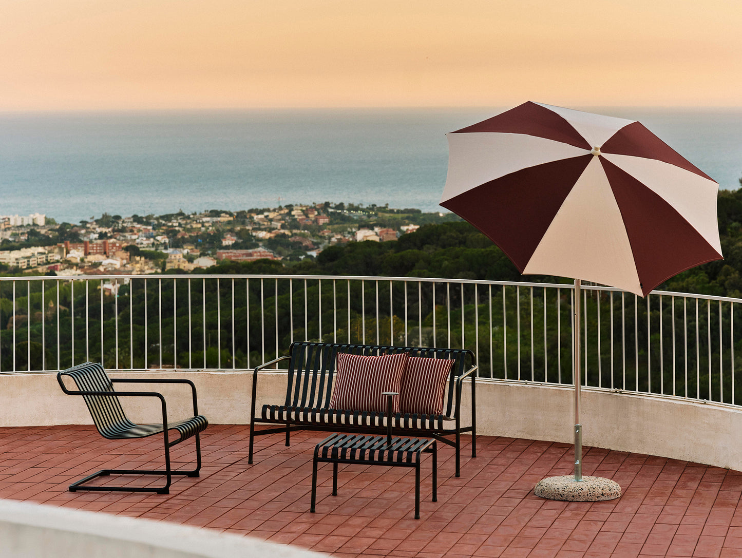 Terrazza Parasol Base by HAY