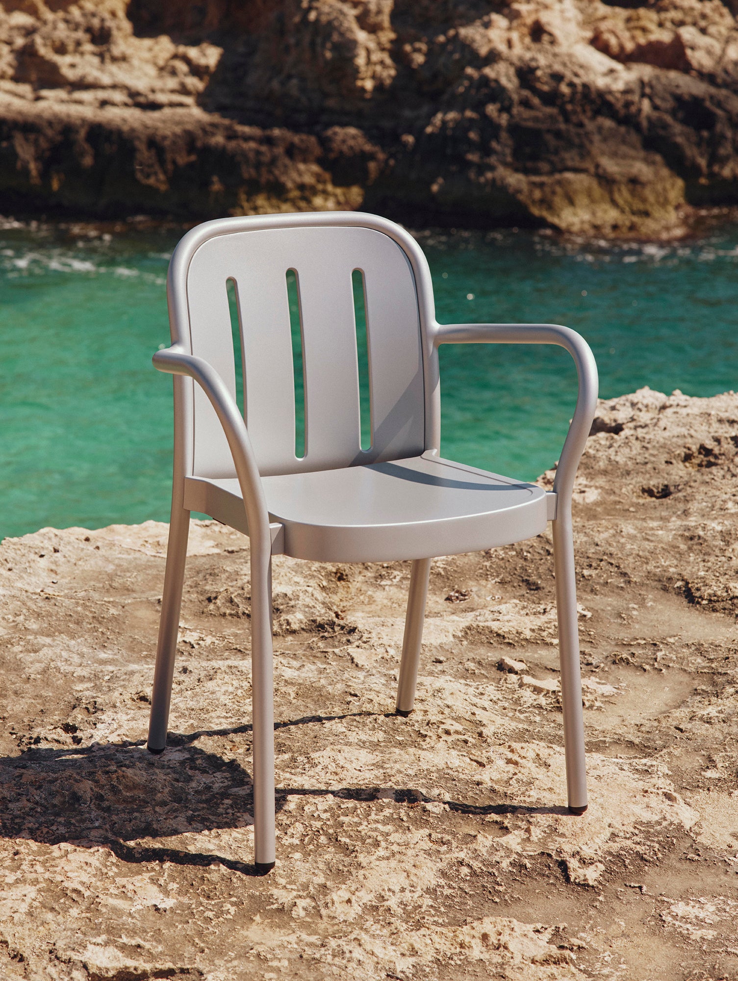 Deville Armchair - Set of 2 by HAY