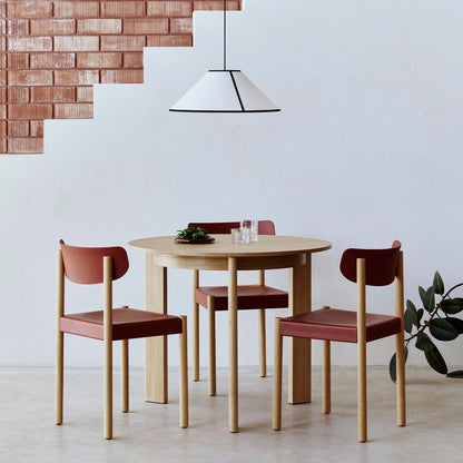 Chisel 20 Table Round by HAY - D90 cm / Lacquered Oak Veneer