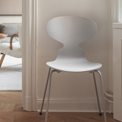 Ant Chair 4 Legs by Fritz Hansen