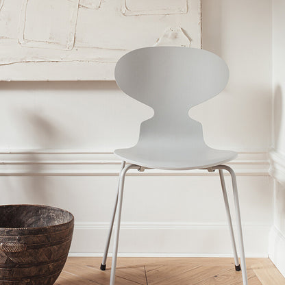 Ant Chair 4 Legs by Fritz Hansen