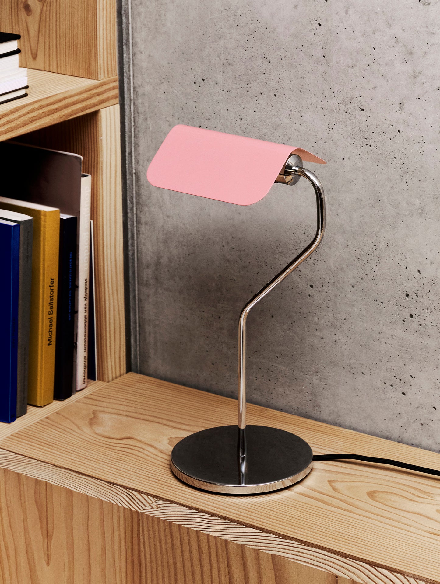 Apex Table Lamp by HAY - Luis Pink