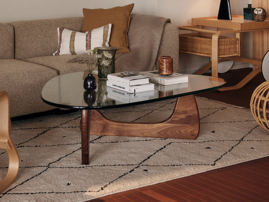 Noguchi Coffee Table by Vitra - Walnut