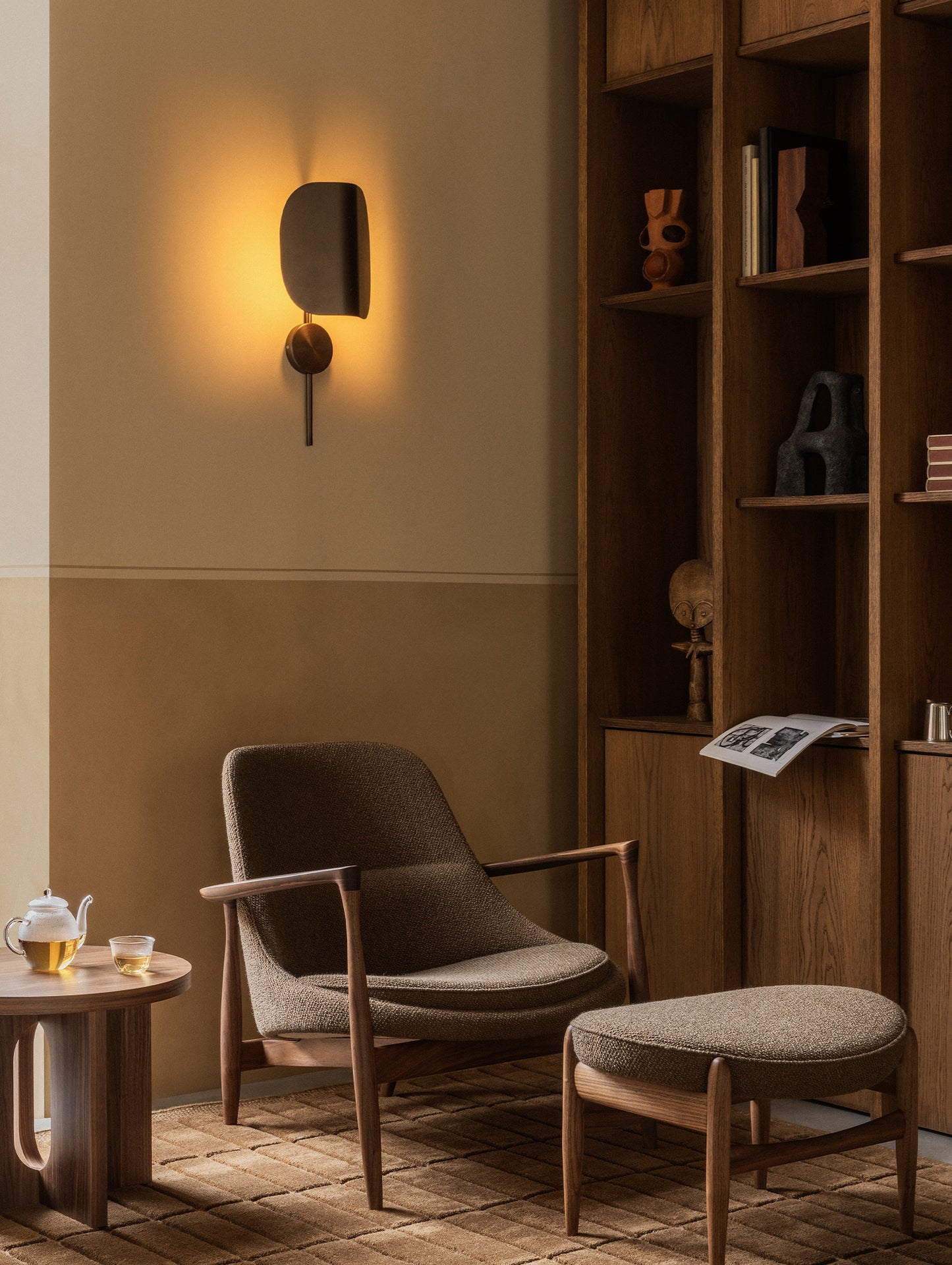 Wing Wall Lamp by Audo Copenhagen - Bronzed Aluminium