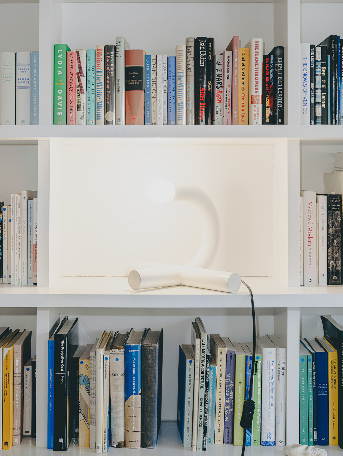 La Tre Table Lamp