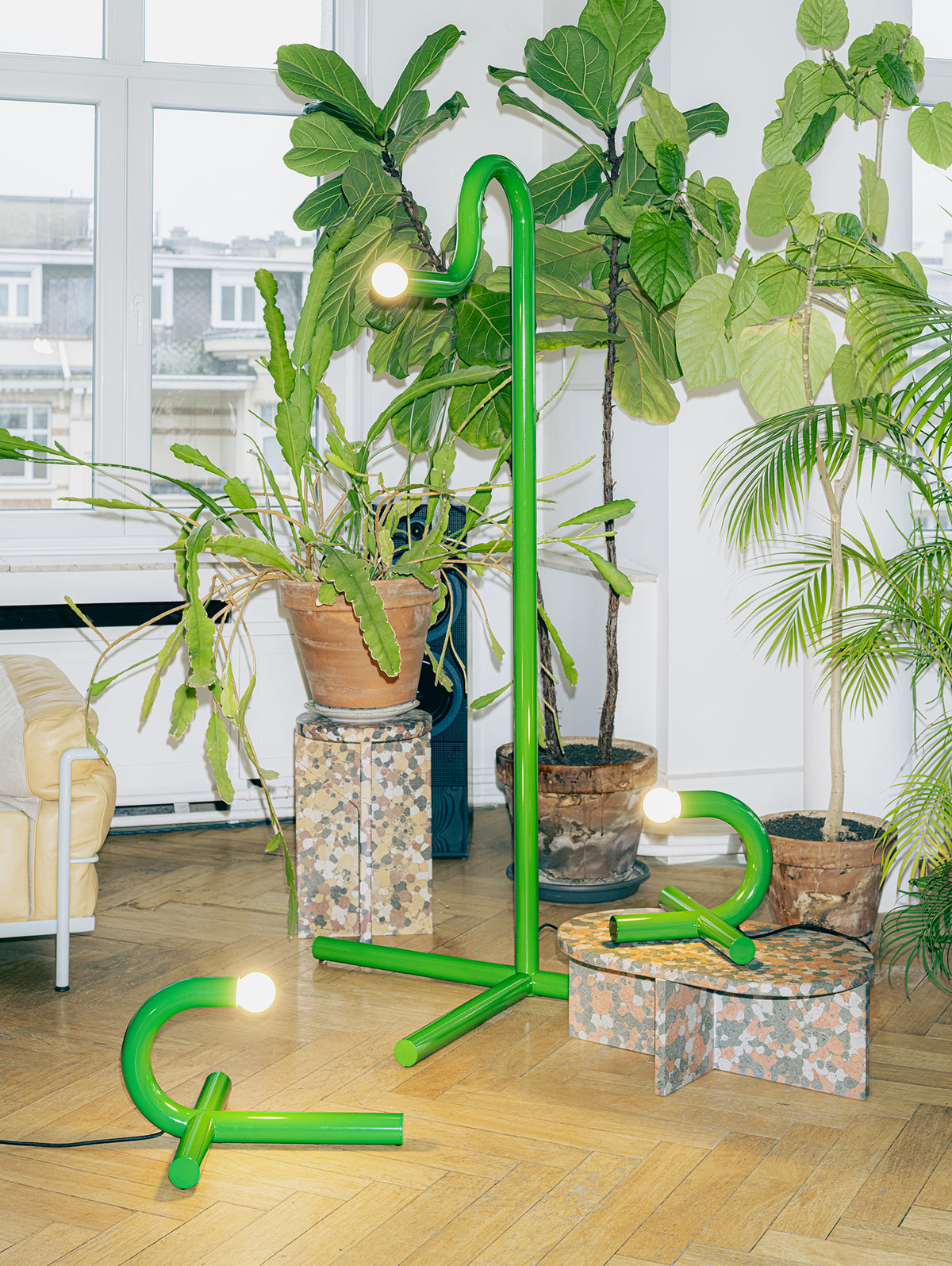 La Tre Table Lamp